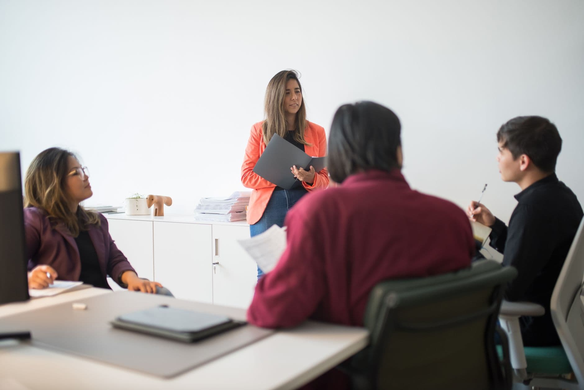 7 Kesalahan Fatal HR Manager Saat Onboarding Karyawan Baru (dan Cara Menghindarinya)