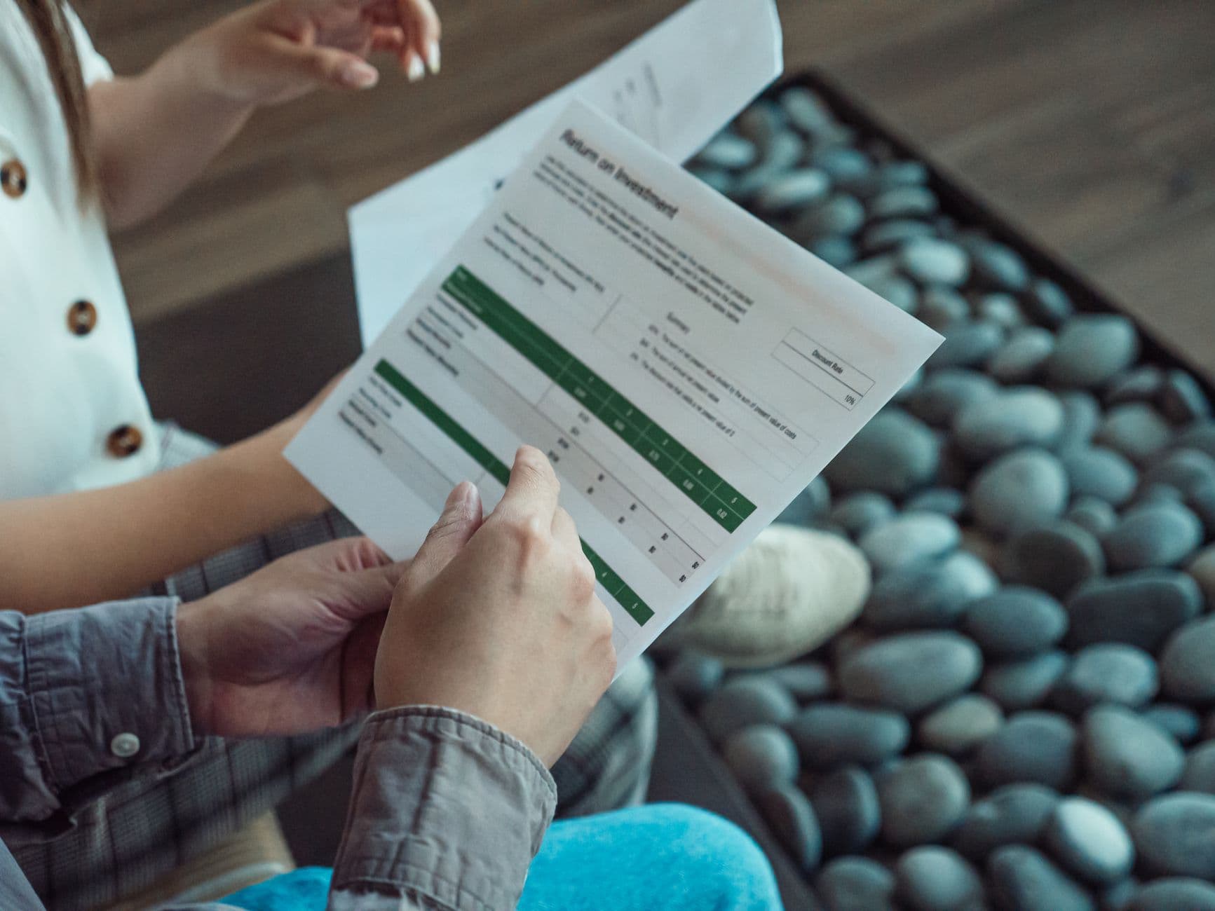 ROI Digitalisasi HR: Berapa Penghematan Nyata Ketika UKM Pakai HRIS vs Manual Excel?